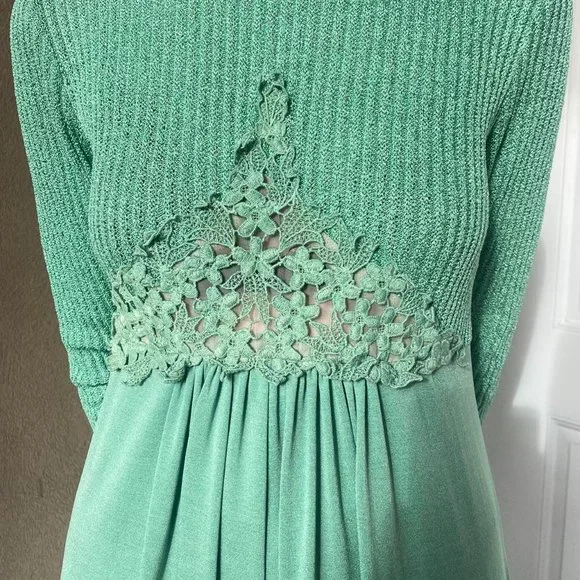 1970s Green Knit Long Sleeve Dress Size Small - Picture 2 of 4